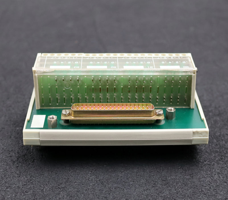 Bild des Artikels SIEMENS-SINUMERIK-Klemmleistenumsetzer-6FC9302-2BD-01-gebraucht