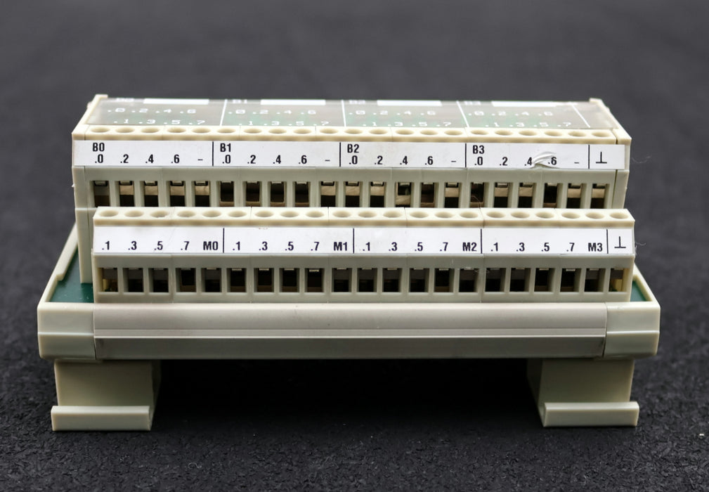 Bild des Artikels SIEMENS-SINUMERIK-Klemmleistenumsetzer-6FC9302-2BD-01-gebraucht