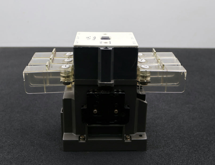 Bild des Artikels SIEMENS-Leistungsschütz-3TB4817-0B-100A-600VAC-Spulenspannung-24VDC-gebraucht