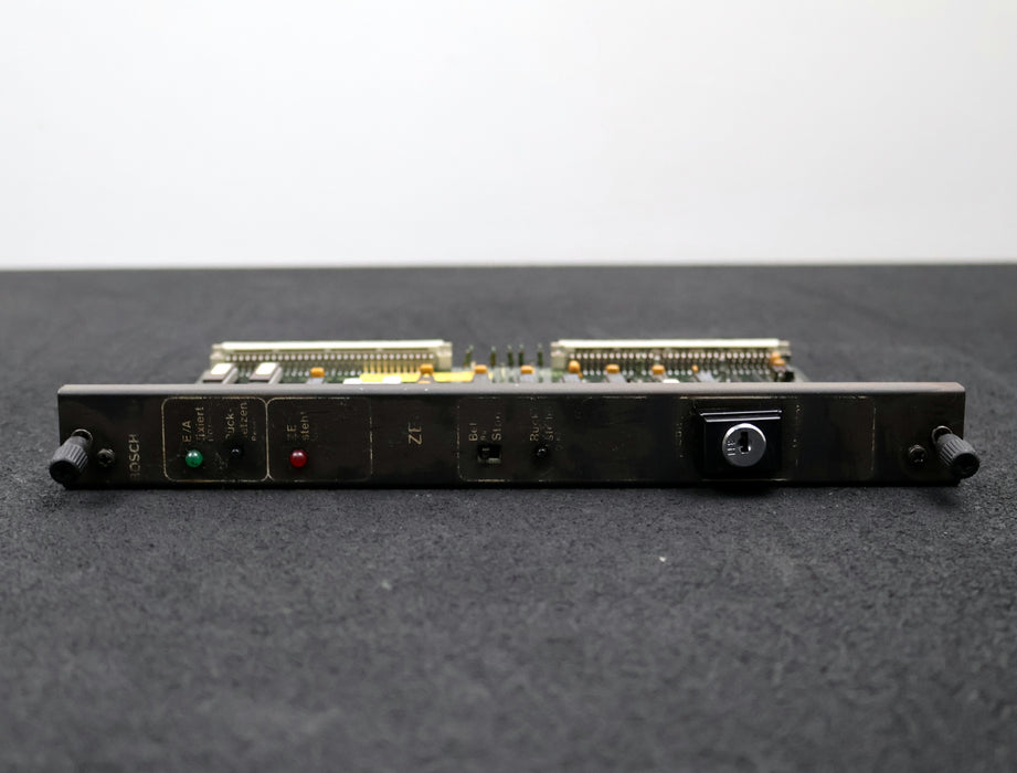 Bild des Artikels BOSCH-Zentraleinheit-ZE612-Mat.Nr.-063815-106401-mit-2-Schlüssel-gebraucht