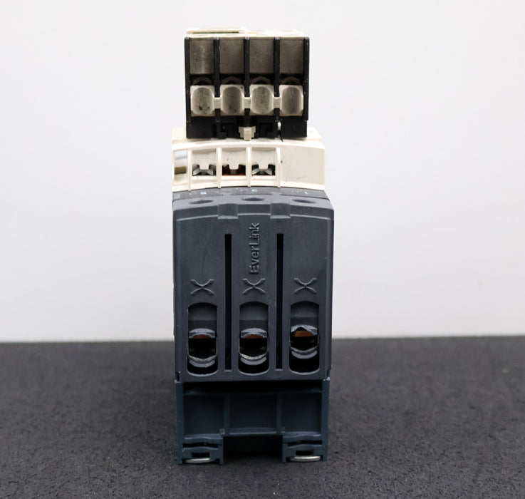 Bild des Artikels SCHNEIDER-ELECTRIC-Leistungsschütz-LC1D50A-80A-690V-6kV-Spulenspannung-24V