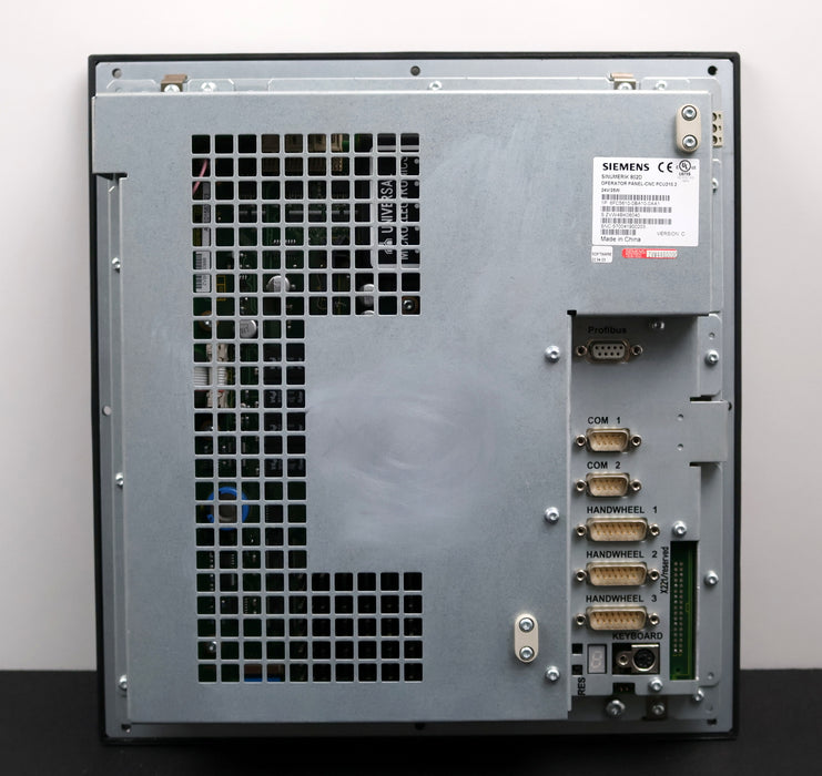 Bild des Artikels SIEMENS-SINUMERIK-802D-Operator-Panel-CNC-PCU210.2-6FC5610-0BA10-0AA01-24V/25W