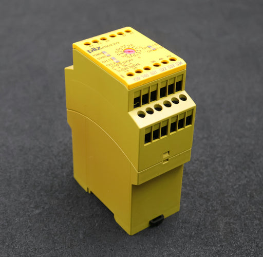 Bild des Artikels PILZ-Sicherheitsrelais-PNOZ-XV2-3/24VDC-2S-2SZ-Id.Nr.-774502-24VDC-4,5W