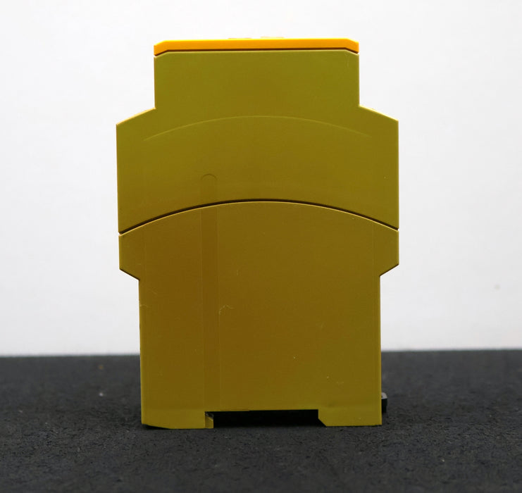 Bild des Artikels PILZ-Sicherheitsrelais-PNOZ-XV2-3/24VDC-2S-2SZ-Id.Nr.-774502-24VDC-4,5W