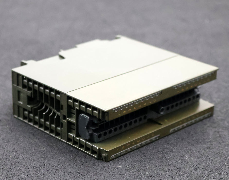 Bild des Artikels SIEMENS-SIMATIC-S7-Digitalausgabe-6ES7322-1BL00-0AA0-E-Stand-02-gebraucht