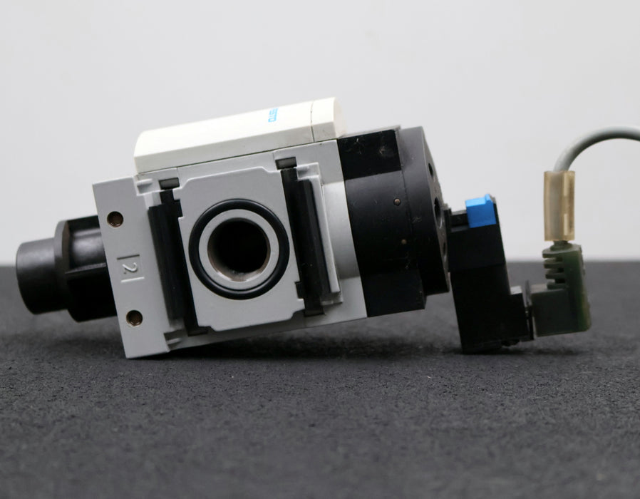 Bild des Artikels FESTO-Einschaltventil-MS6-EE-1/2-V24-S-Mat.Nr.-538735-min.-4bar-55psi-0,4MPa