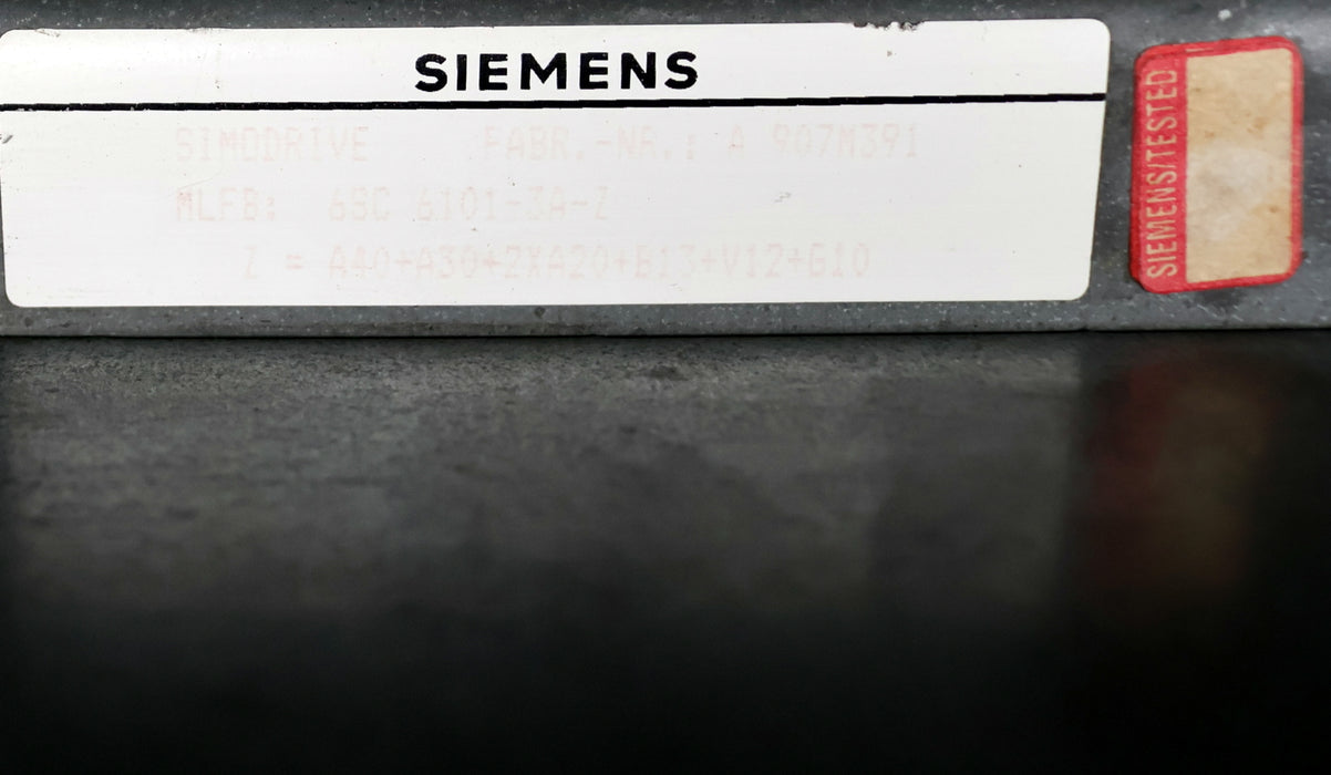Bild des Artikels SIEMENS-Transistorpulsumrichter-6SC6101-3A-Z-mit-3x-6SC6120-0FE00