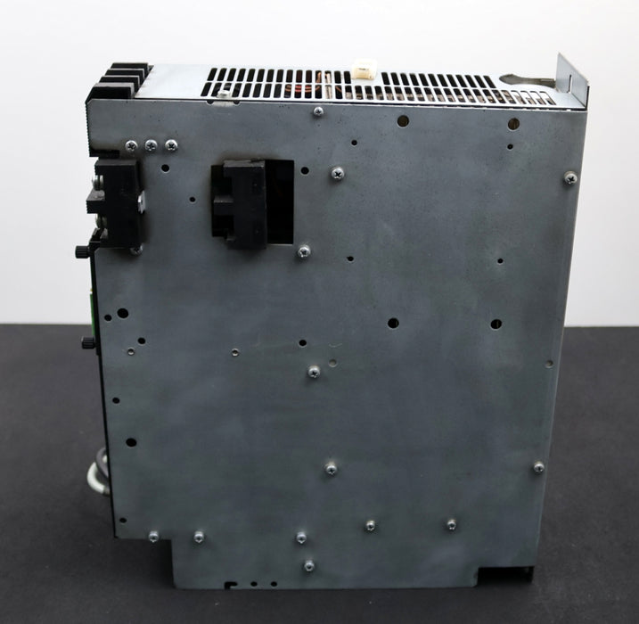 Bild des Artikels BOSCH-Servomodul-Typ-SM-25/50-TA-055130-106-520VDC-25A-ohne-Prüfkarte-gebraucht