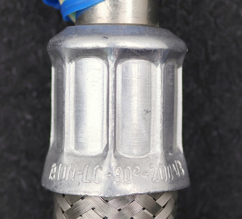 Bild des Artikels Panzerschlauch-Länge-500mm-Überwurfmutter-am-Bogen-3/4''-PN10-DN19-LC-unbenutzt