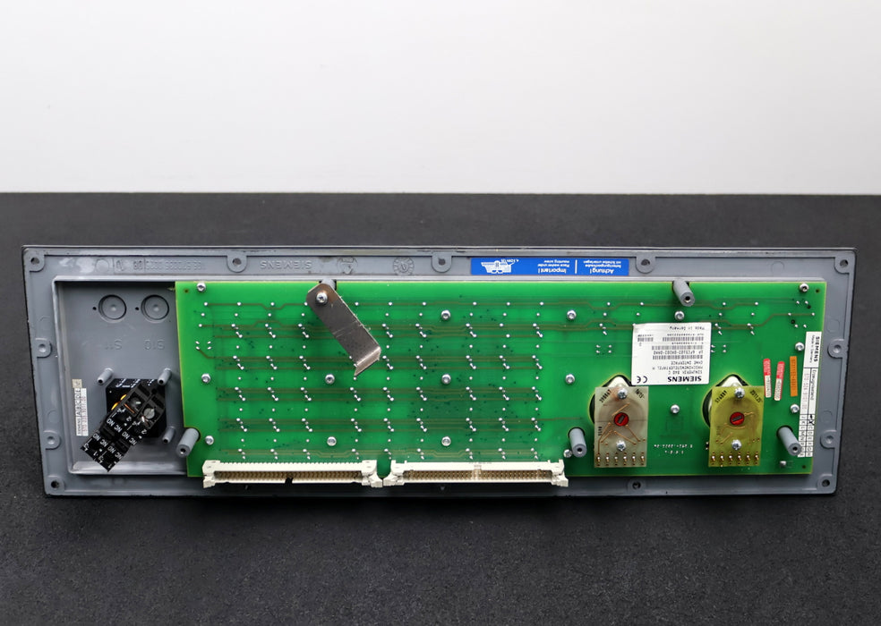 Bild des Artikels SIEMENS-SINUMERIK-840-C-Maschienensteuertafel-M-6FC5103-0AD03-0AA0