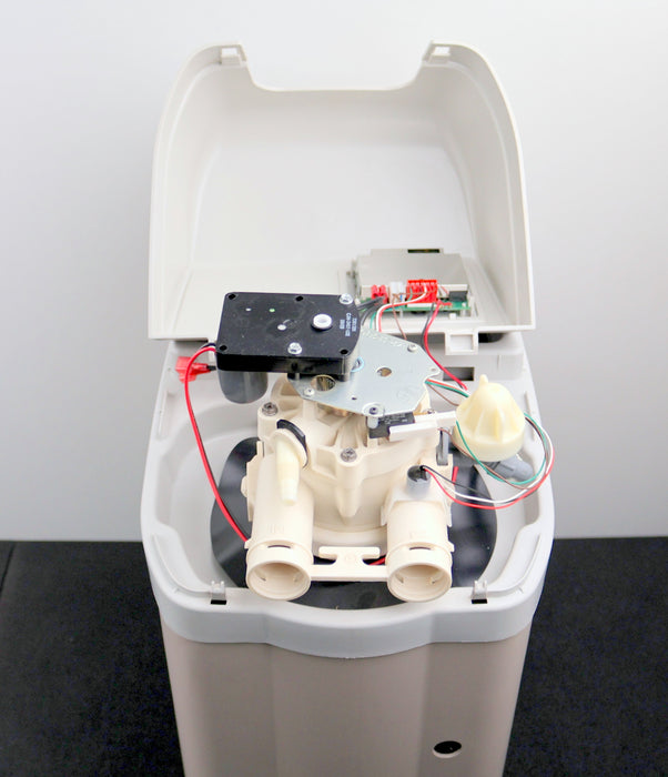 Bild des Artikels NORTH-STAR-Wasserenthärtungsanlage-mit-Drucktank-8x19''-Maße-47x30x65cm