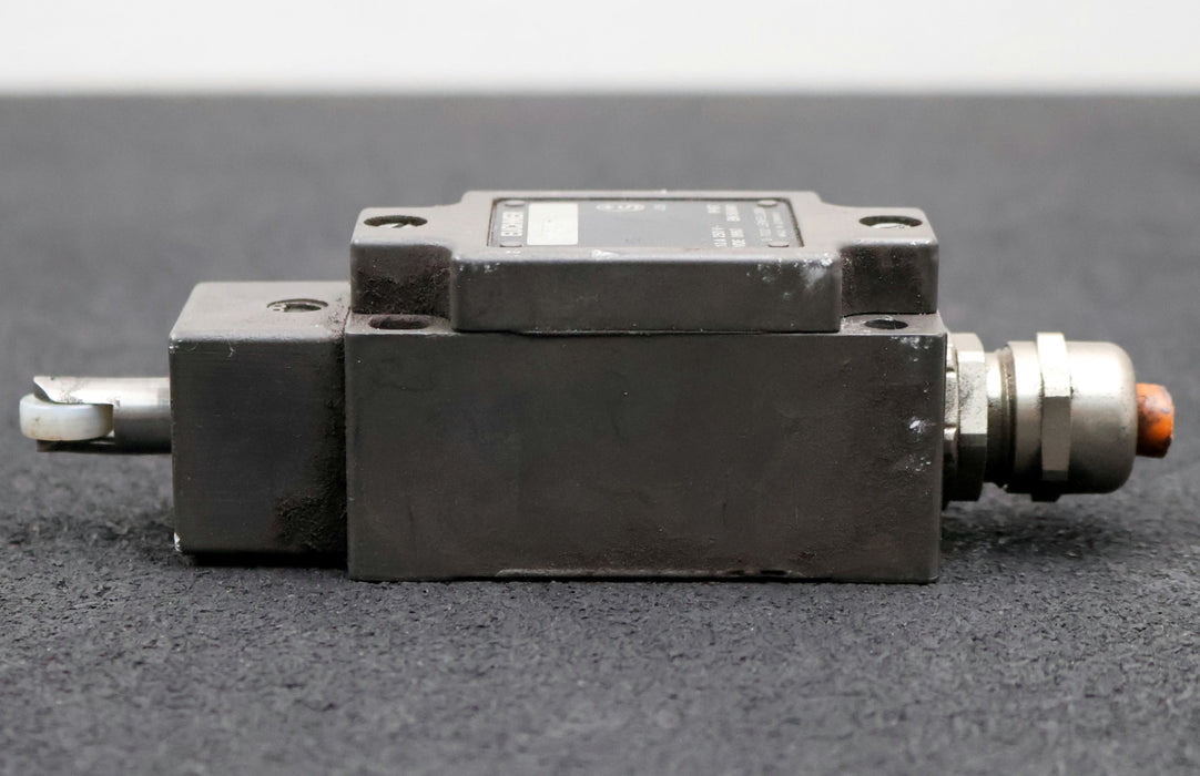 Bild des Artikels EUCHNER-3x-Positionsschalter-NG1RG-510-10A-250VAC-IP67-gebraucht-Gewicht-1kg