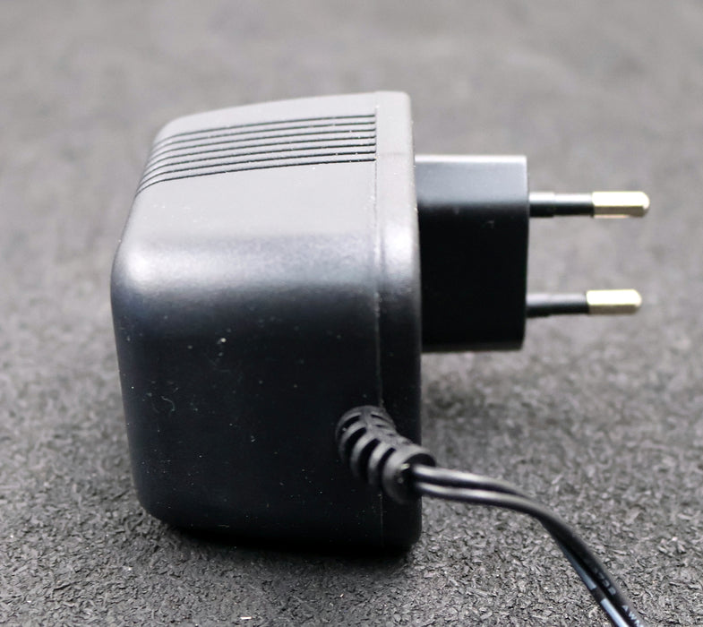 Bild des Artikels AHEAD-7x-AC-Netzteil-Adapter-JAA-1200650E-Input:-230VAC-50Hz-Output-12VDC-650mA