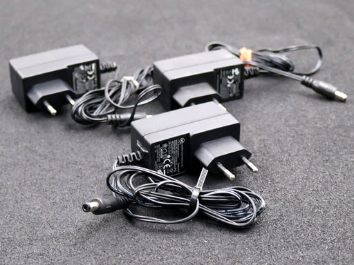 Bild des Artikels LEADER-ELECTRONICS-3x-AC-Netzteil-Adapter-MV12-Y120100-C5-Input:-220-230VAC-0,2A