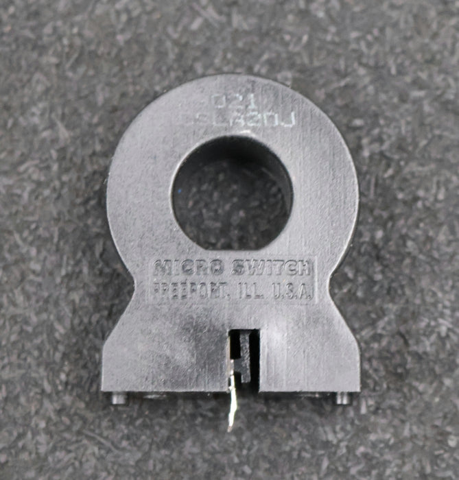 Bild des Artikels HONEYWELL-MICRO-SWITCH-Offener-Loopstromsensor-12V-225A-3-Pin-CSLA2DJ-gebraucht