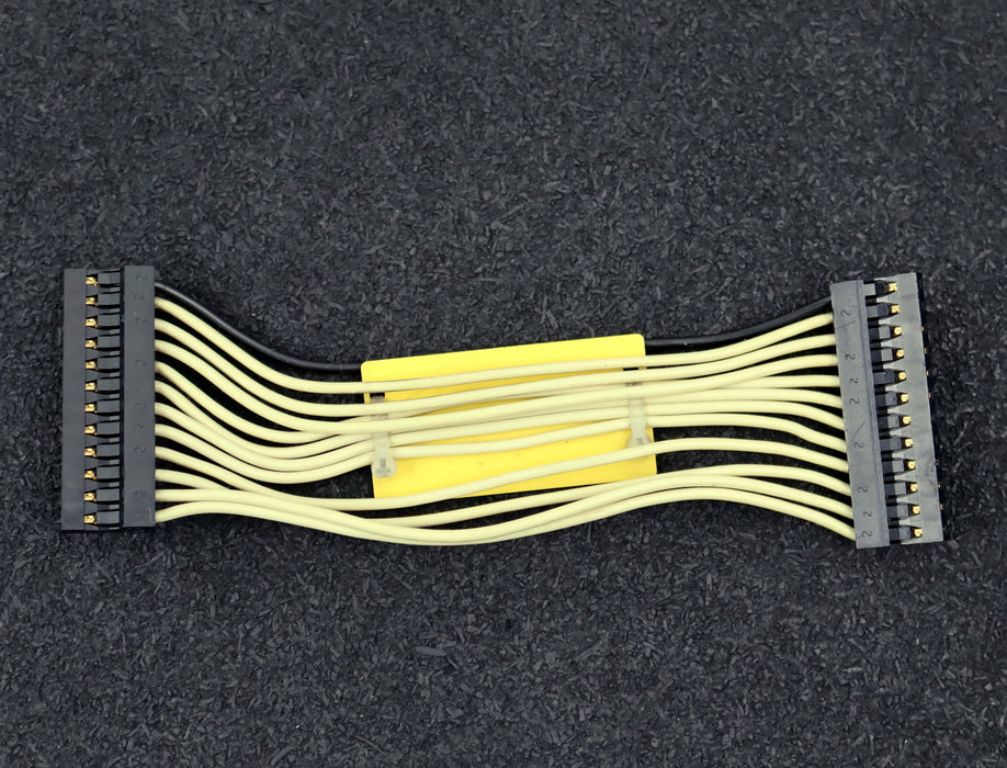 Bild des Artikels BUS-Verbindung-IN-140/110-Länge=-150mm-12-polig-gebraucht