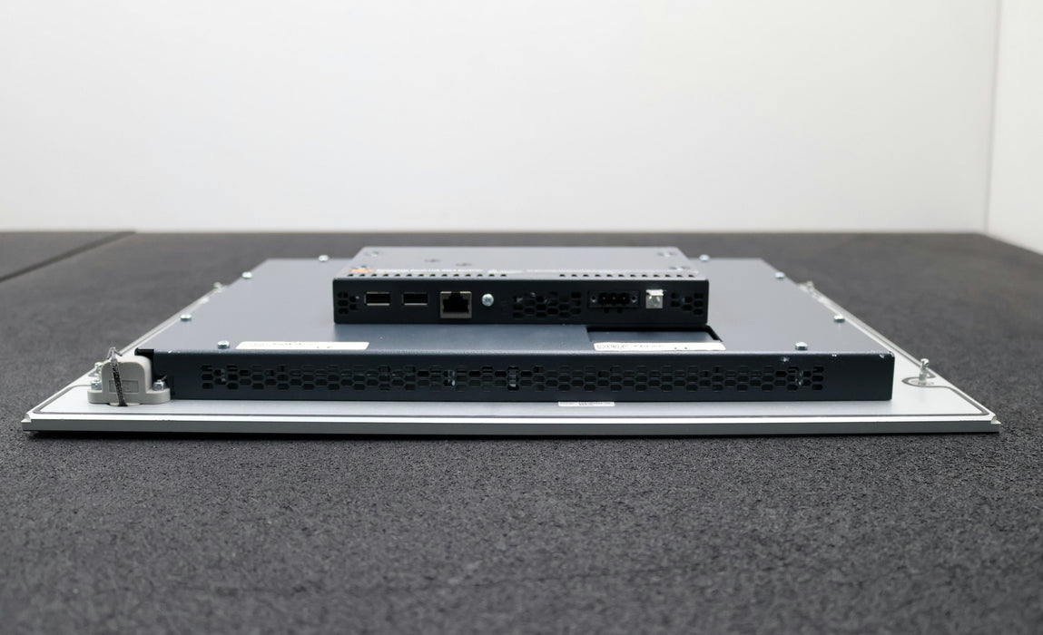 Bild des Artikels B&R-Automation-Panel-Link-SDL3-Receiver-Input-24VDC-0,4…3A-Fuse-125VDC-10A