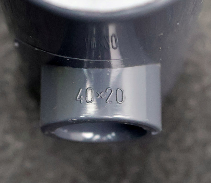 Bild des Artikels TP-PVC-10x-Klebemuffe-T-Stück-ÖffnungsØ-2x-40mm-1x-20mm-unbenutzt