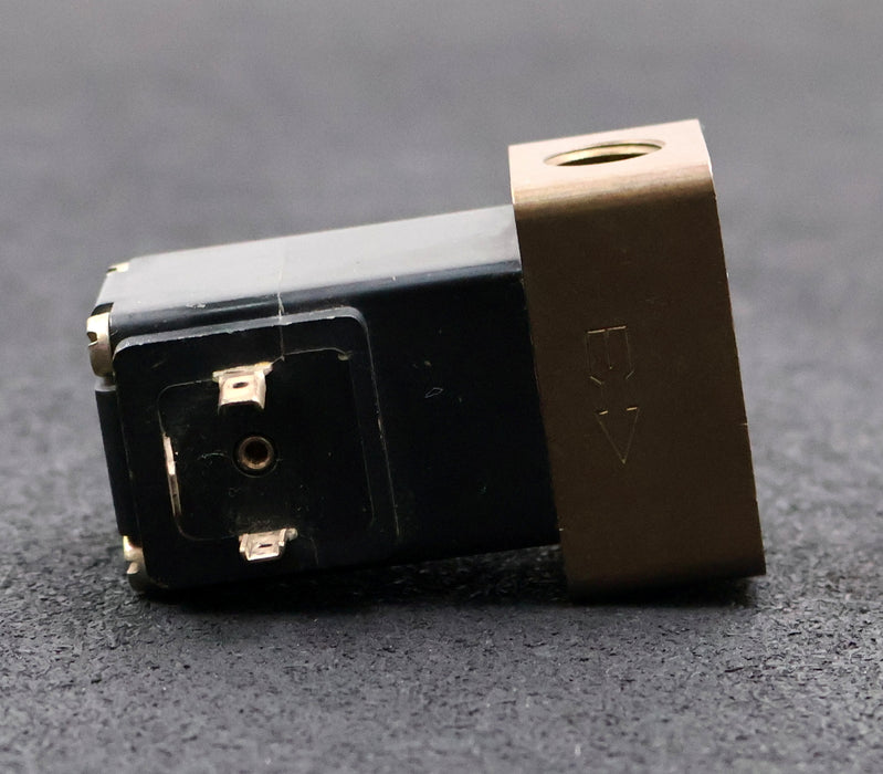 Bild des Artikels BÜRKERT-Magnetventil-Typ-211-A-R1/4''-220V-50Hz-NW-4-BND-0-4bar-gebraucht