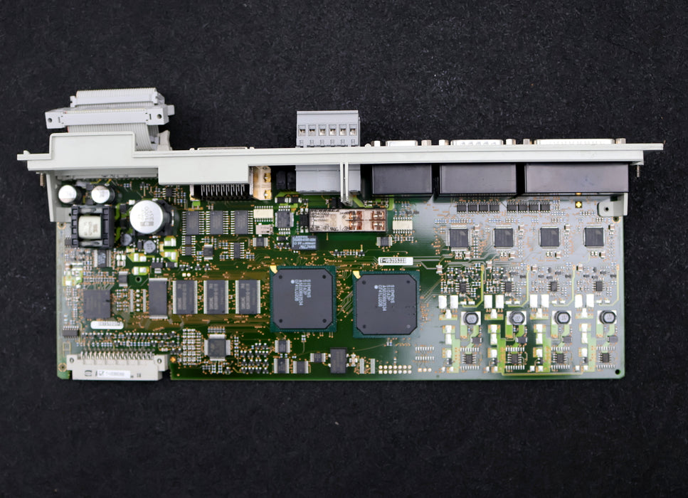 Bild des Artikels SIEMENS-SIMODRIVE-Regelungseinschub-6SN1118-0DM33-0AA1-Version-B-gebraucht