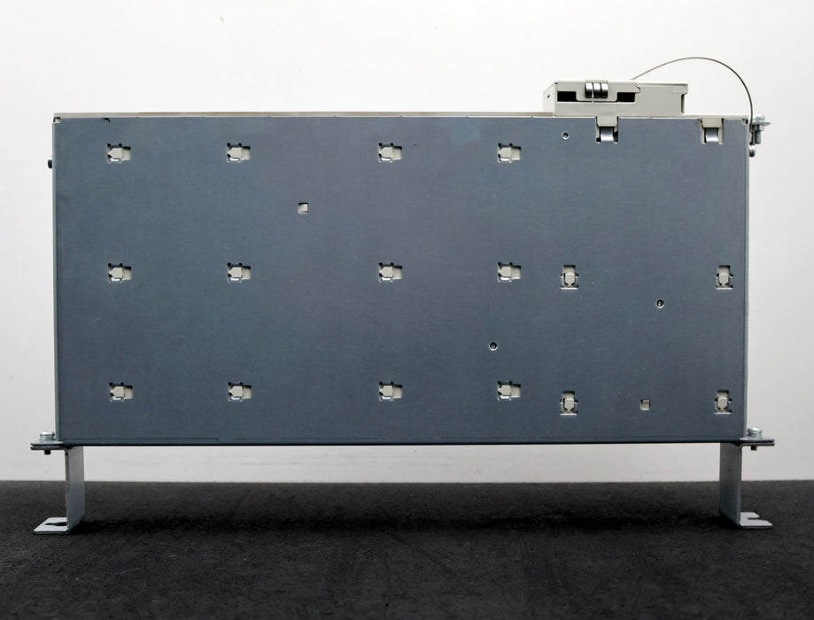 Bild des Artikels SIEMENS-SINUMERIK-840D-NCU-BOX-12A-6FC5247-0AA00-0AA3-57VAC-20KHz-Version-A