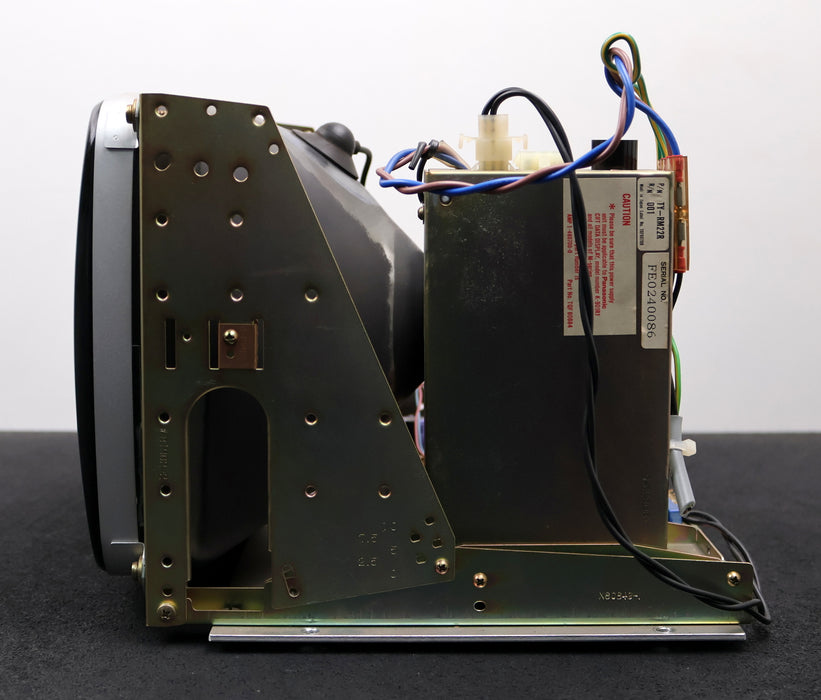 Bild des Artikels MATSUSHITA-Monitor-310JLB31N-Model.No.-M-C12001N-TY-RM22R-12VDC-1,3A-gebraucht