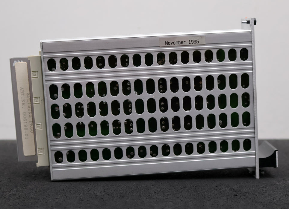 Bild des Artikels VERO-Netzteil-TRIVOLT-PK60-Typ:-116-010018J-115/230VAC-47-400Hz-1,5/0,9A