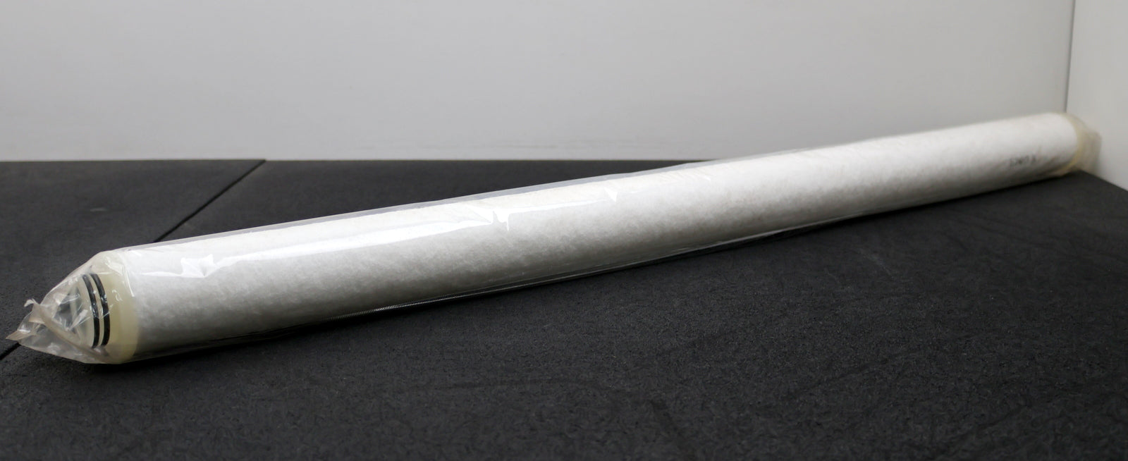 Bild des Artikels PALL-/-AMAFILTER-40''-Filter-ES-10-40U-X3N-Länge-40''-(101,6mm)-Ø-64mm-10µm