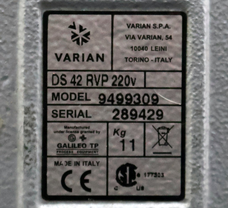 Bild des Artikels VARIAN-Zweistufige-Drehschieberpumpe-Model-9499309-DS-42-RVP-220v