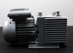 Bild des Artikels VARIAN-Zweistufige-Drehschieberpumpe-Model-9499309-DS-42-RVP-220v