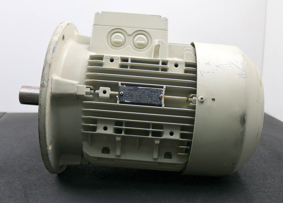Bild des Artikels SIEMENS-Motor-1LA7130-2AA61-5,5kW-50Hz-400/690V-11,1/6,4A-2915/min-6,3kW-60Hz