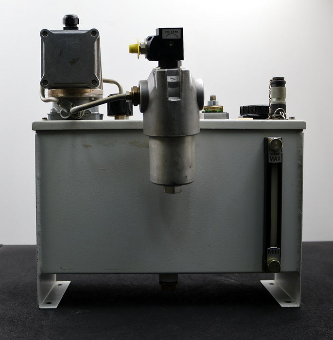 Bild des Artikels VOGEL-Zentralschmierung-Best.-Nr.-MF5-BW16-S54+143-Beh.-Inhalt-15l-Qn-0,5l/min