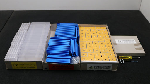 Bild des Artikels SCHILDER-KLUG-Rohrkennzeichnung-50x-Schilder+Klarsichtabdeckung+Halter+Band