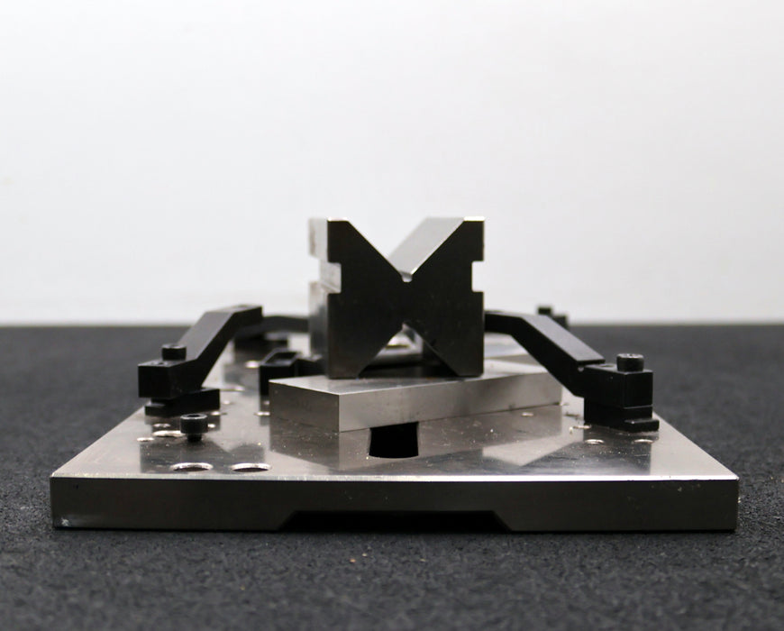 Bild des Artikels Prismenauflage-mit-2x-90°-Prismenauflagen-Länge-75mm-mit-4-Spannpratzen