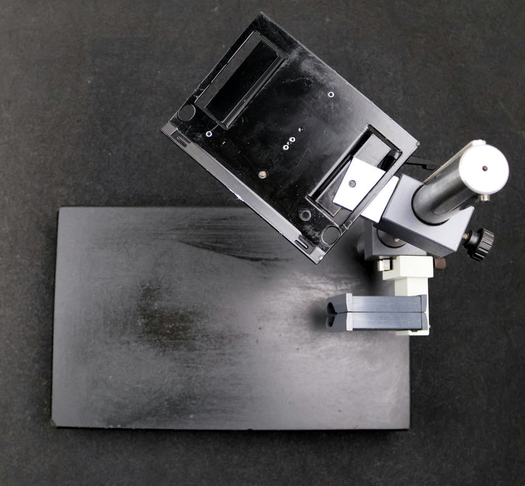 Bild des Artikels MAHR-Granitmesstisch-mit-Verstellsäule-und-Halterung-für-Perthometer-250x400mm