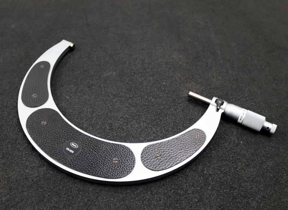 Bild des Artikels MAHR-Setz-mit-4-Bügelmessschrauben-für-Ø-100-200mm-mit-Prüflehren-125-und-175mm