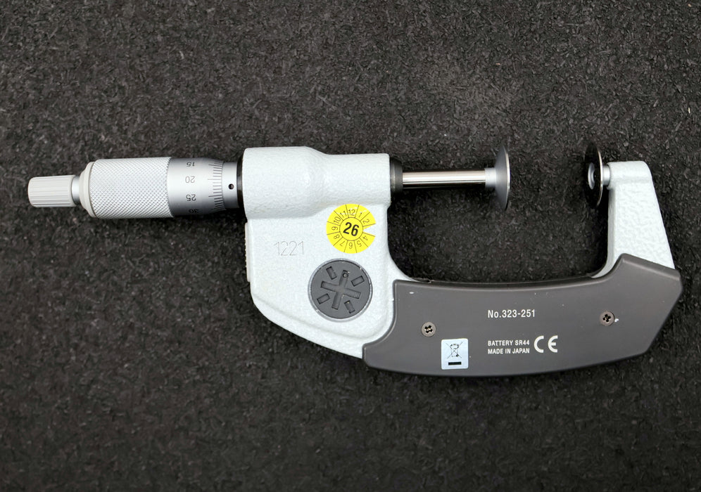 Bild des Artikels MITUTOYO-DIGIMATIC-Digitale-Bügelmessschraube-No.-323-251-für-Ø-25-50mm