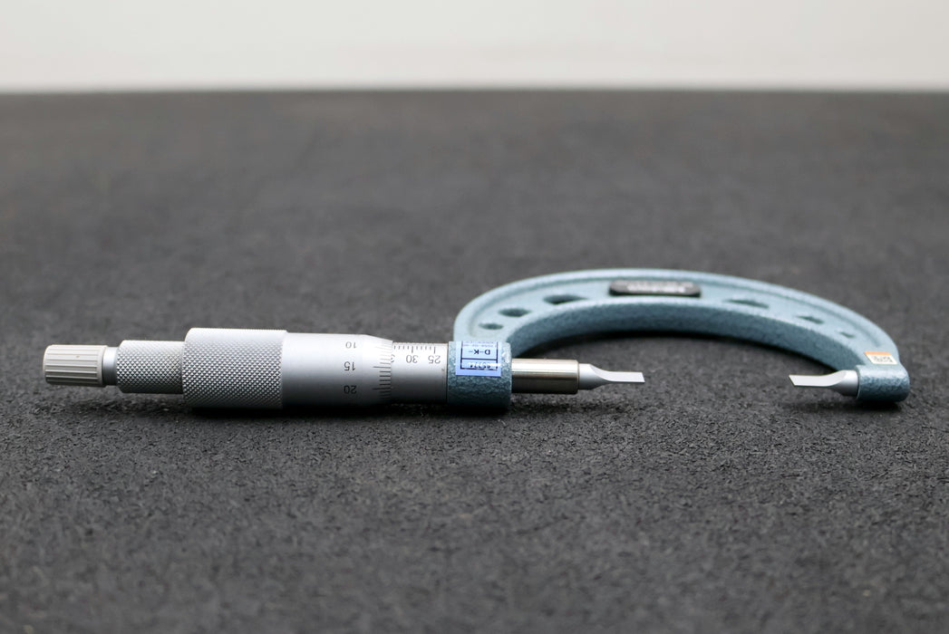 Bild des Artikels MITUTOYO-Bügelmessschraube-No.-122-102-mit-schmalen-Messflächen-für-Ø-25-50mm