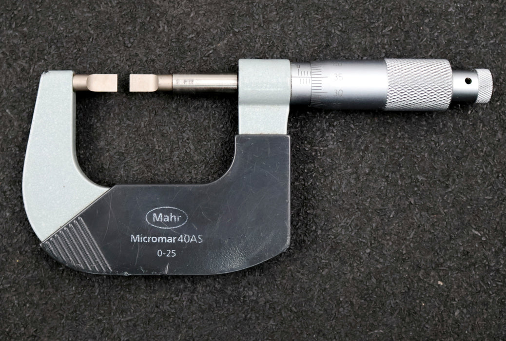 Bild des Artikels MAHR-MICROMAR-40A-Bügelmessschraube-No.-4134200-mit-schmalen-Messflächen