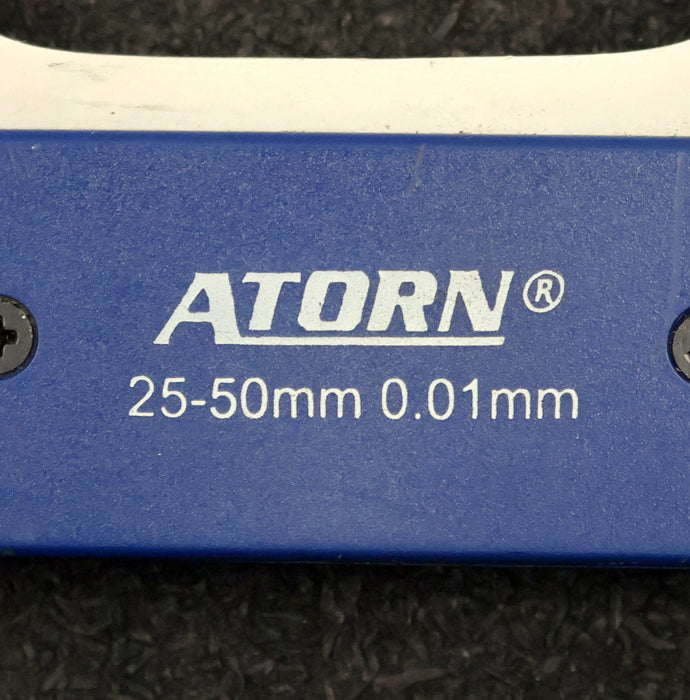 Bild des Artikels ATORN-Bügelmessschraube-No.-3005044-für-Ø-25-50mm-Messauflösung-10µm-in-Etui