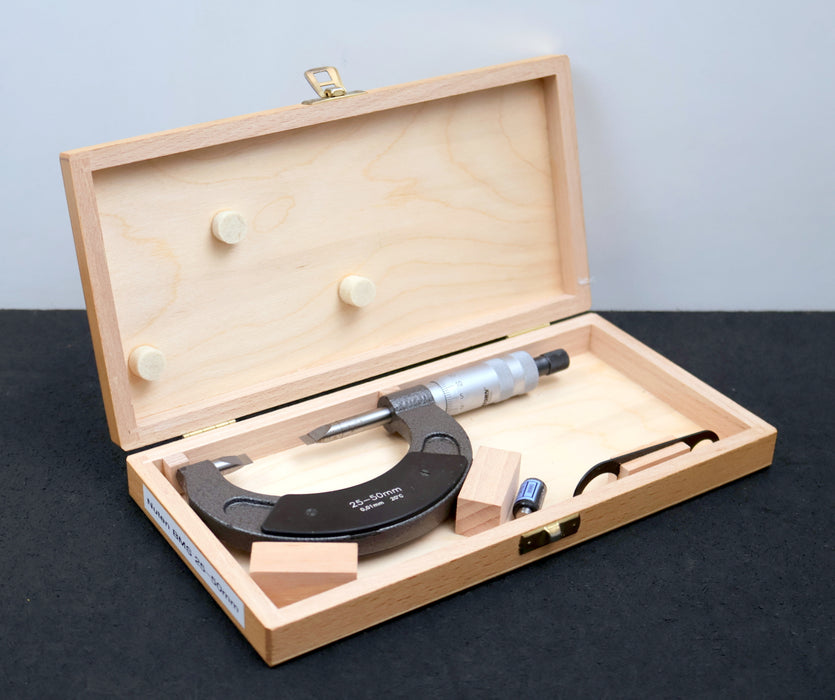 Bild des Artikels ATORN-Nuten-Bügelmessschraube-No.-31160002-für-Ø-25-50mm-Messauflösung-10µm