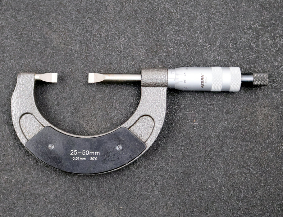 Bild des Artikels ATORN-Nuten-Bügelmessschraube-No.-31160002-für-Ø-25-50mm-Messauflösung-10µm