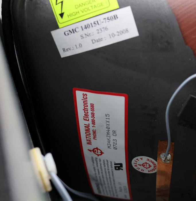 Bild des Artikels BOSCH-/-NATIONAL-ELECTRONICS-Röhren-Monitor-für-CC200-GMC-14015U-750B-Rev.-1.0