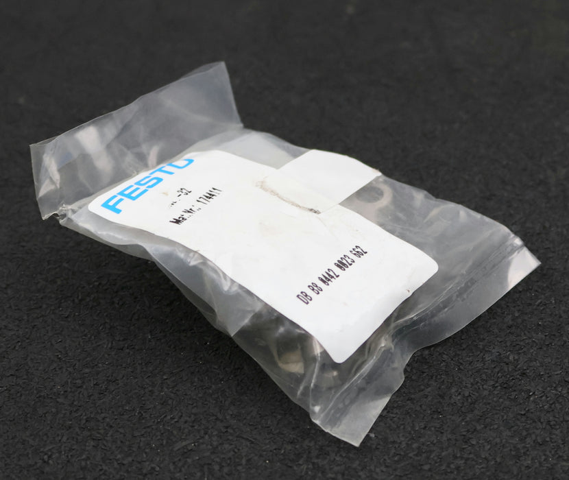 Bild des Artikels FESTO-Schwenkzapfen-ZNCF-32-Baugröße-32-ID-174411-unbenutzt-in-OVP