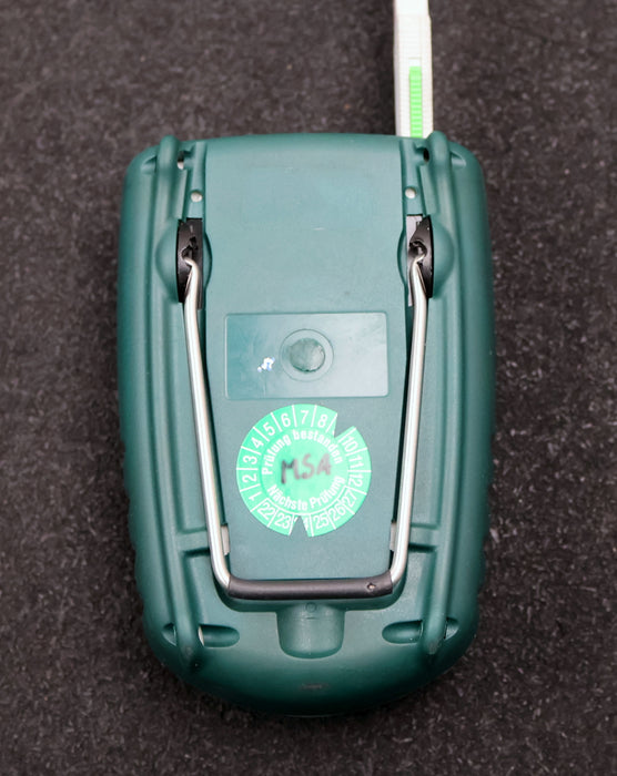 Bild des Artikels AHLBORN-Universalmessgerät-für-Themperatur-ALMEMO-2450-1-+Messfühler-ZA-9020-FS