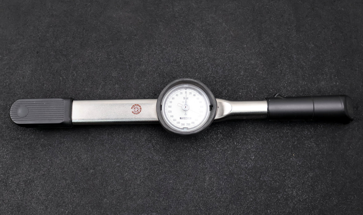 Bild des Artikels TOHNICHI-Drehmomentschlüssel-mit-Skalenmessuhr-mit-Schleppzeiger-DB200N-0-200Nm