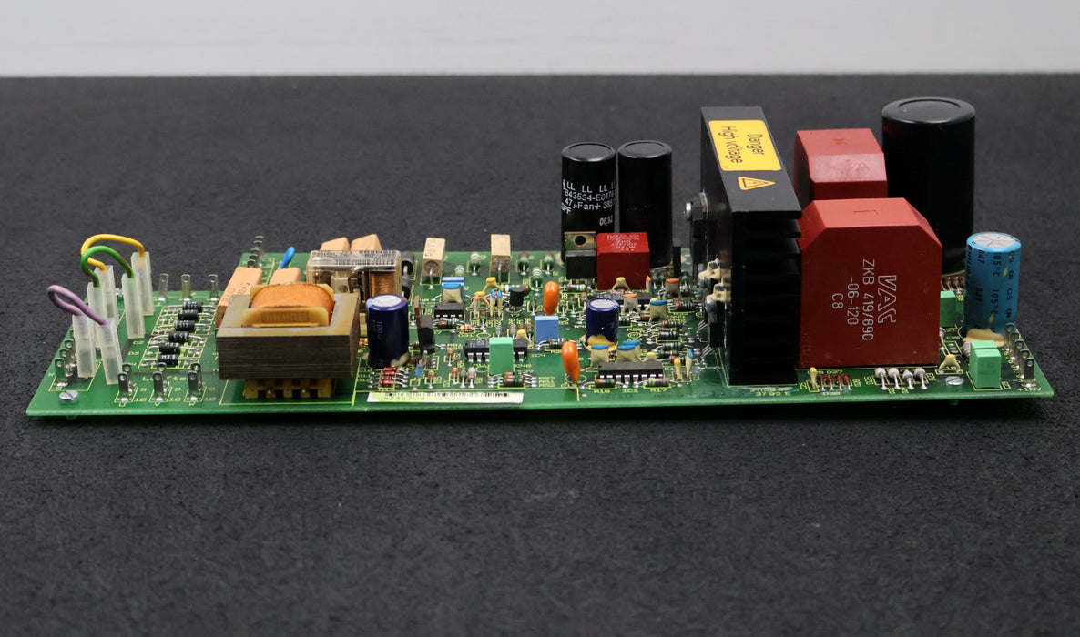 Bild des Artikels INDRAMAT-Netzteil-RAC-NT19-mit-Platine-109-0743-3A04-02-/-109-0743-3B04-02