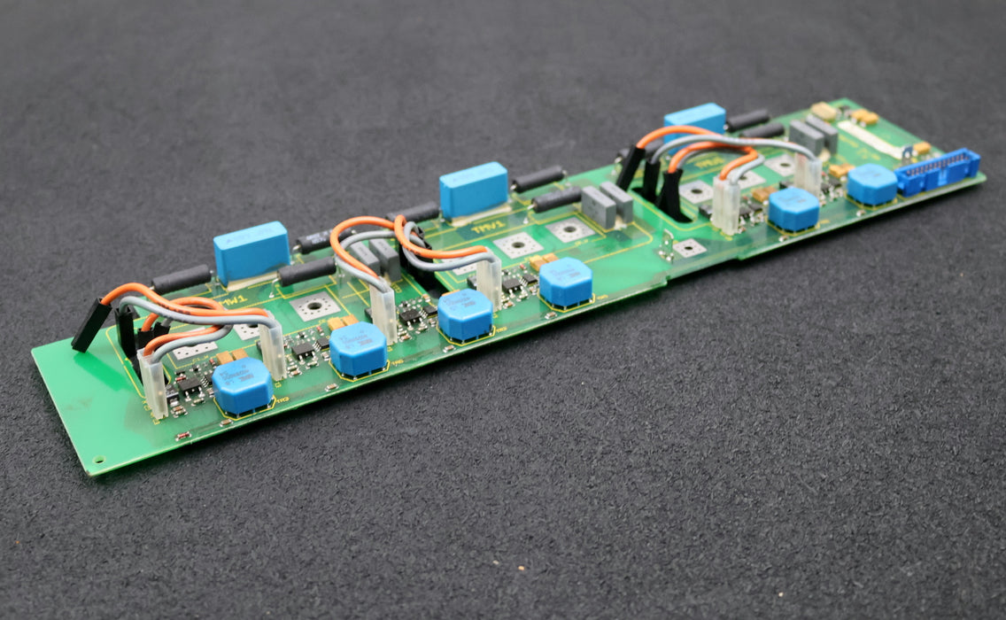 Bild des Artikels INDRAMAT-Schaltungsplatine-TVM1-Ersatzteil-für-DIAX4-HTS02-/-109-1002-3A01-04