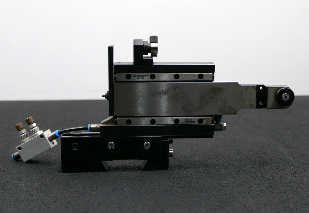 Bild des Artikels SCHNEEBERGER-Führungseinheit-R3-100-mit-Halteprisma-mit-Aufnahme-für-Messtaster