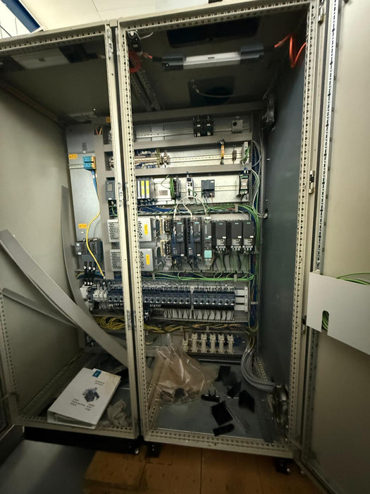 Bild des Artikels EXTRUDE-HONE-Elektrochemische-Entgratanlage-ECM-ECline-Type-2A-3000-60-P-S